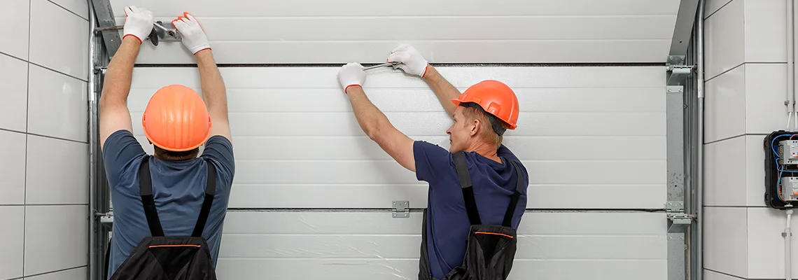 Driveway Garage Door Local Technicians in Bradenton, Florida