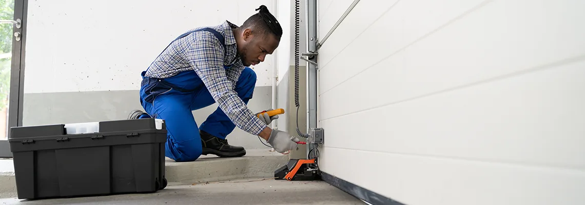 Repair Garage Door Not Closing But Light Flashing in Bradenton, FL