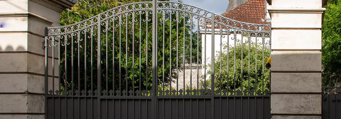 Wooden Swing Gate Repair in Bradenton, FL